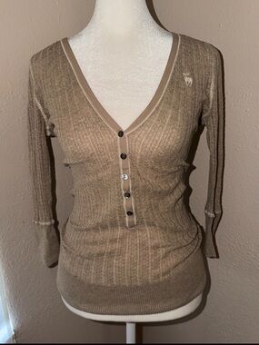 Vintage Y2K Abercrombie & Fitch 2000s Knit 3/4 Sleeve Henley Top
